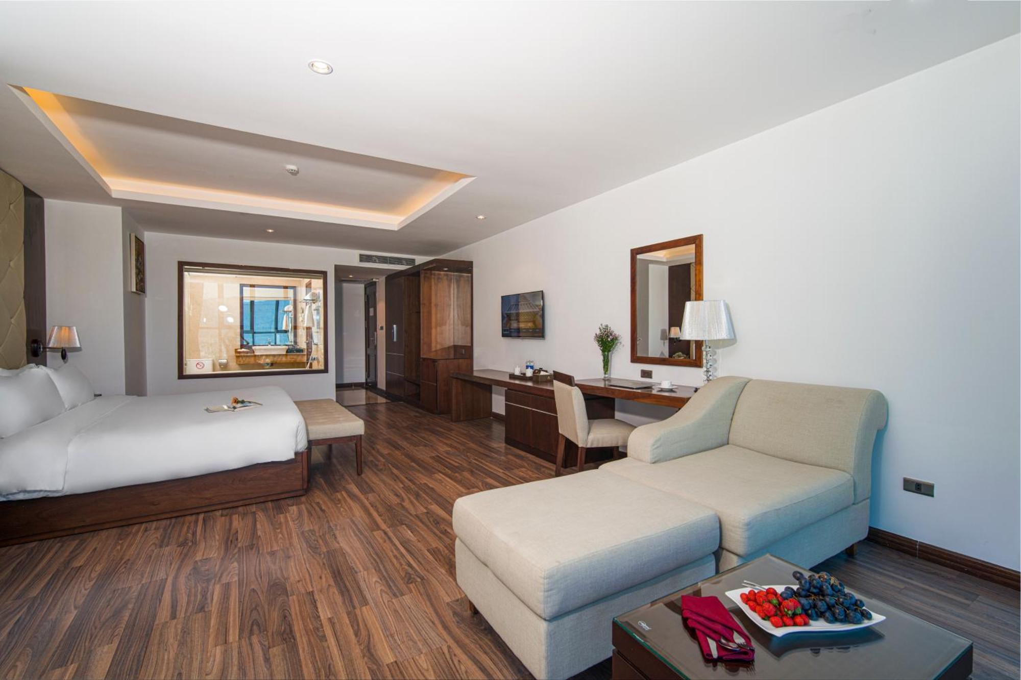 Luxtery Hotel & Spa Da Nang Dış mekan fotoğraf